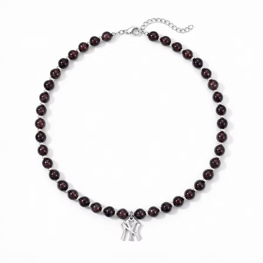 Yankee Garnet Necklace